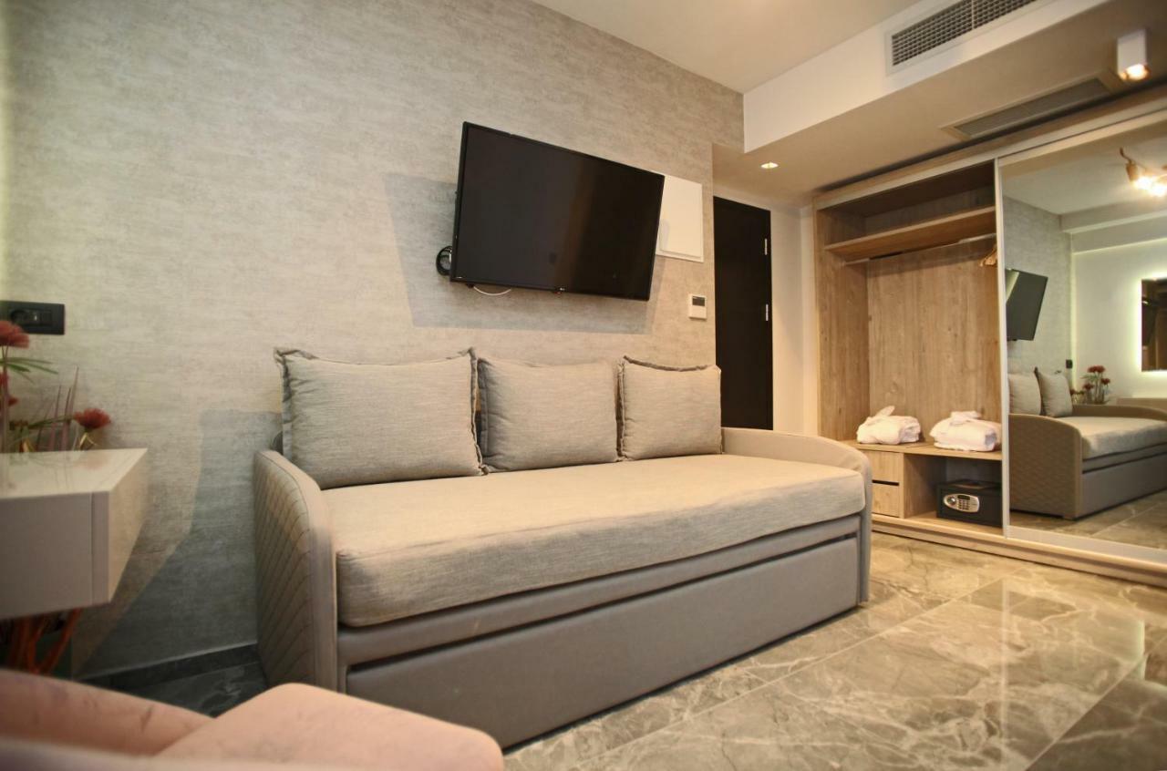 Athinais Luxury Apartments Hanioti Exterior photo
